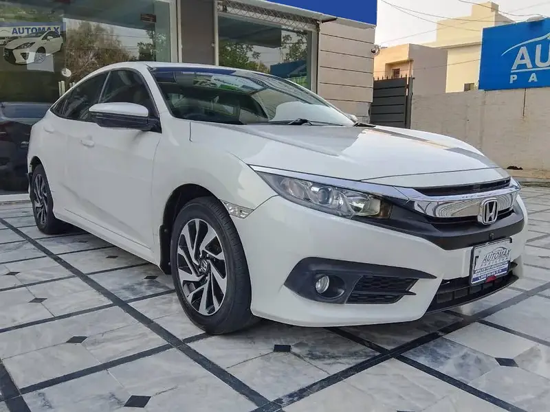 Honda Civic Oriel 1.8 i-VTEC CVT 2016