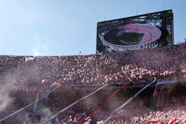 AFP 43NV3FM Z1JtQv