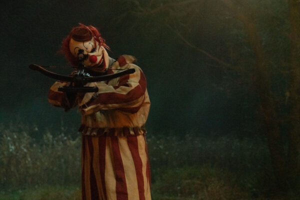clown in a cornfield 2 Q9yUJD